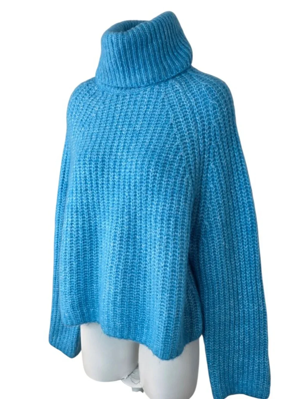 Zara Long Sleeve Turtleneck Knit Sweater, Blue, Pullover, Size M - Picture 6 of 7